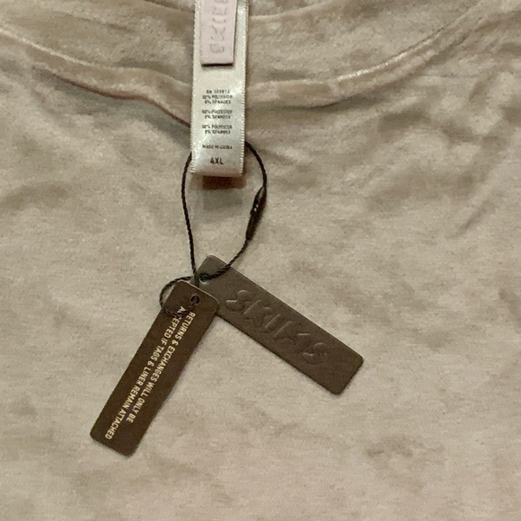 SKIMS NEW WITH TAGS cropped Velvet Tank SZ 4XL IN GREY-please See Measurements - Picture 3 of 4